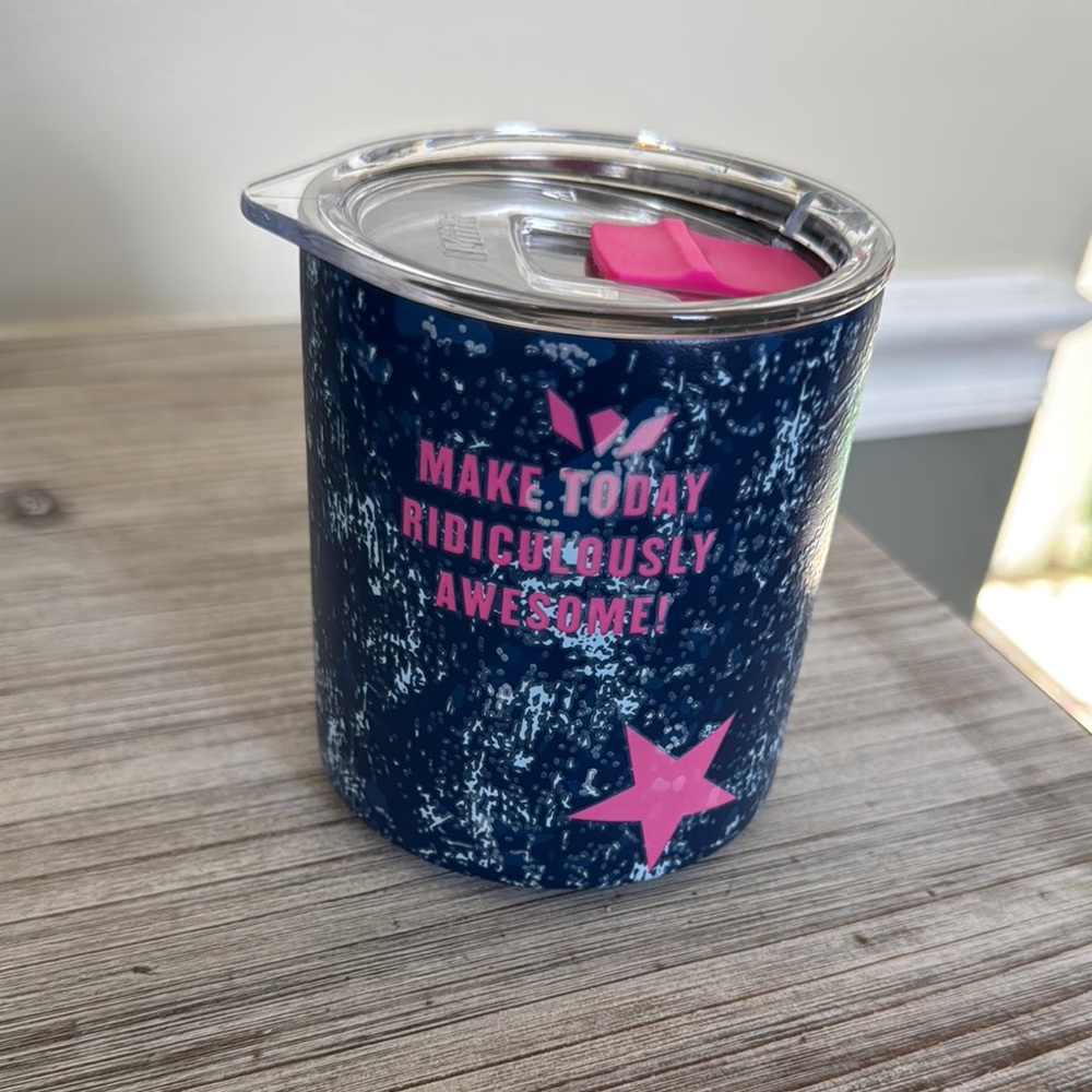 Consuela Camping mug with lid